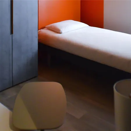 Ibis Budget Centre 호텔 *
