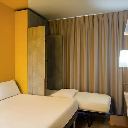 Ibis Budget Centre 호텔 *