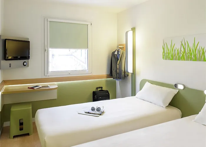 Ibis Budget Centre Hotel *